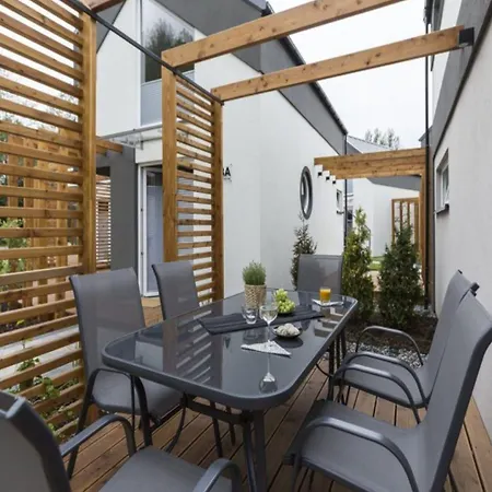 Tatil Evi Comfortable Holiday Homes, Summer Pool, Sauna *