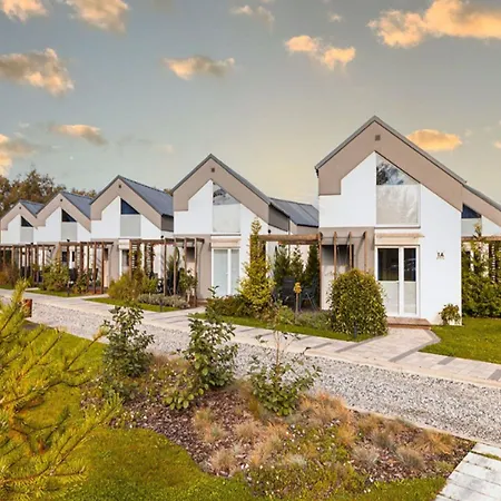 Comfortable Holiday Homes, Summer Pool, Sauna