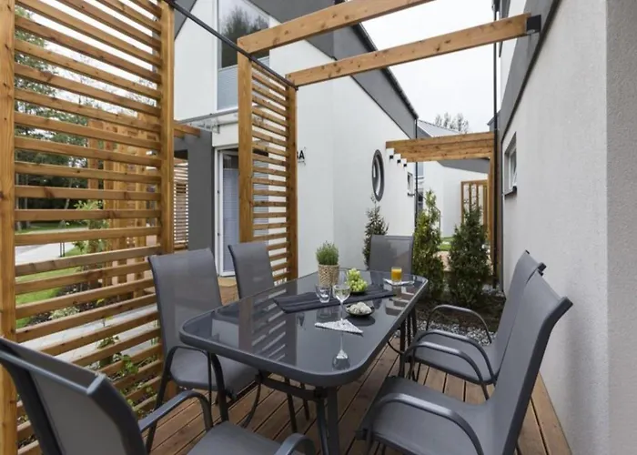 Comfortable Homes, Summer Pool, Sauna *