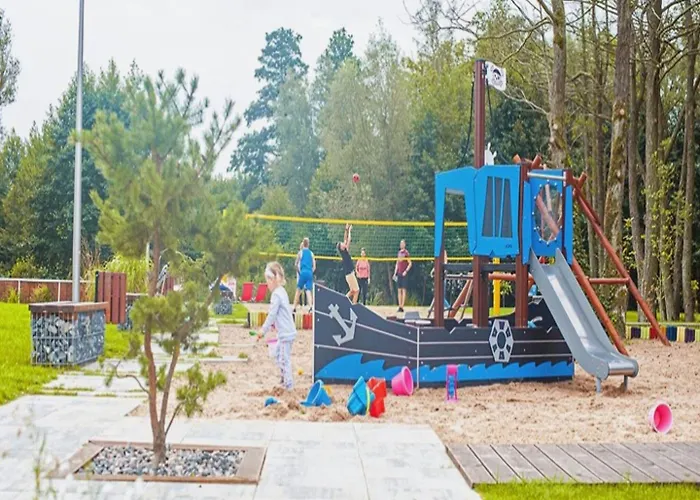 Comfortable Homes, Summer Pool, Sauna بيت للعطل