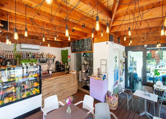 Comfortable Homes, Summer Pool, Sauna بيت للعطل